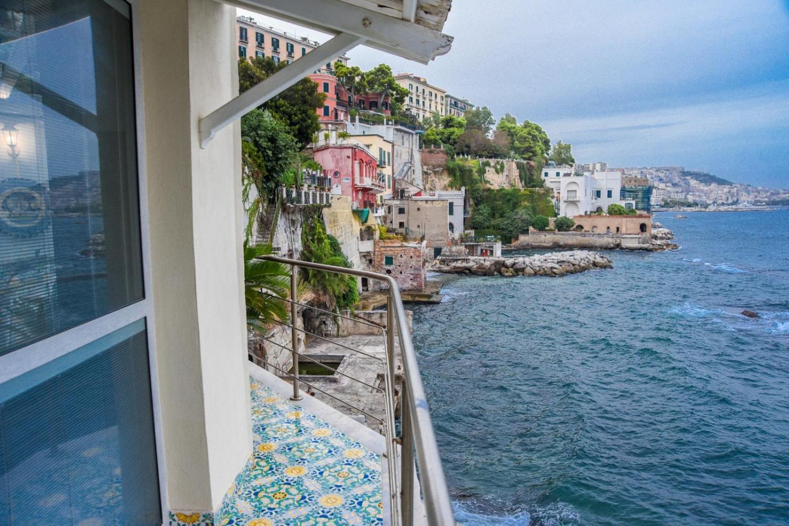La Casa Sul Mare Apartment Naples Exterior photo